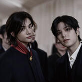 Hyunjin era um Alfa forte e indomável numa escola de Elite, sendo admirado por onde ele passava, principalmente por Seungmin, um alfa menor e fraco que sonhava em ser como Hyunjin.